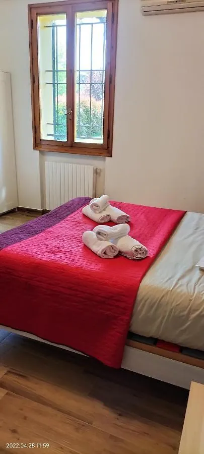 בולוניה L'Incanto Home בית נופש
