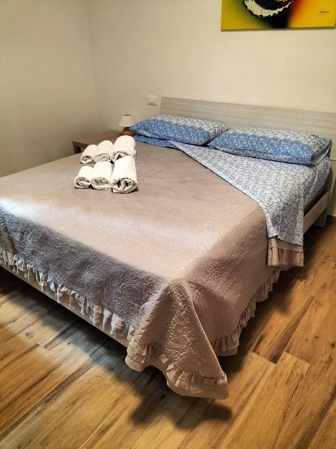 בולוניה L'Incanto Home בית נופש